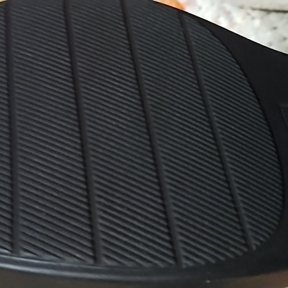 Platform Boots New Never Worn - Picture 3 of 4